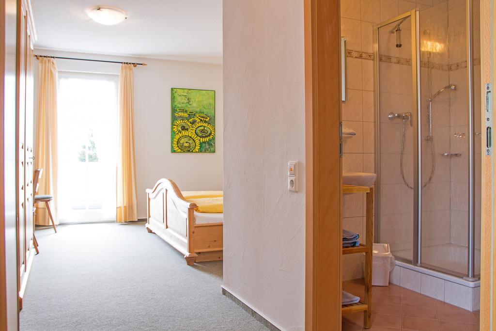 Gasthaus Kreuz Ühlingen-Birkendorf Esterno foto